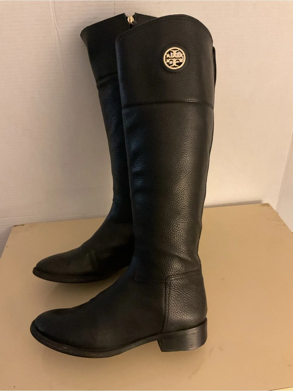 Tory Burch women Black Leather Knee-High Riding Boots with Gold Logo boots US 7
